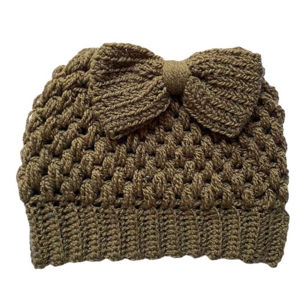Handmade Horsetail Womens Knitted Beanie - Picture 7 of 10